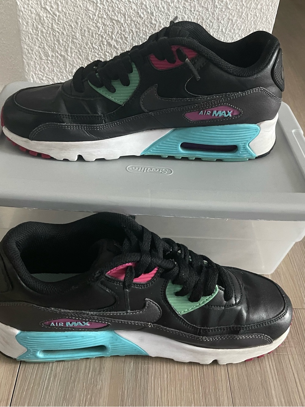Nike Kids Air Max Sneakers in Black with Teal & Pink Accents